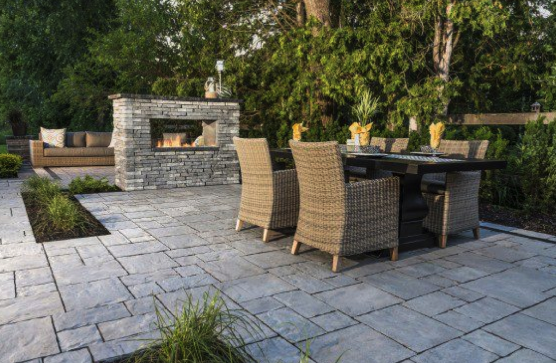 Patio Design Ideas: Using Concrete Pavers